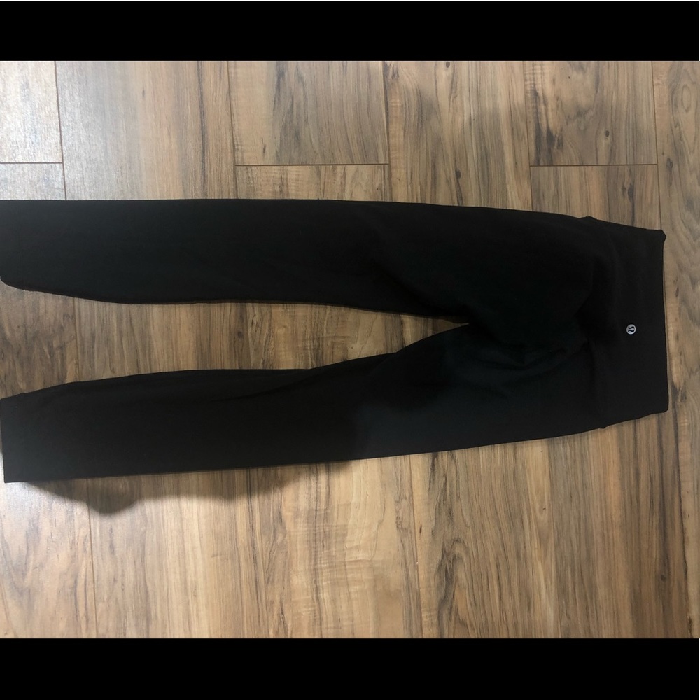 Black Classic Lulu lemon leggings